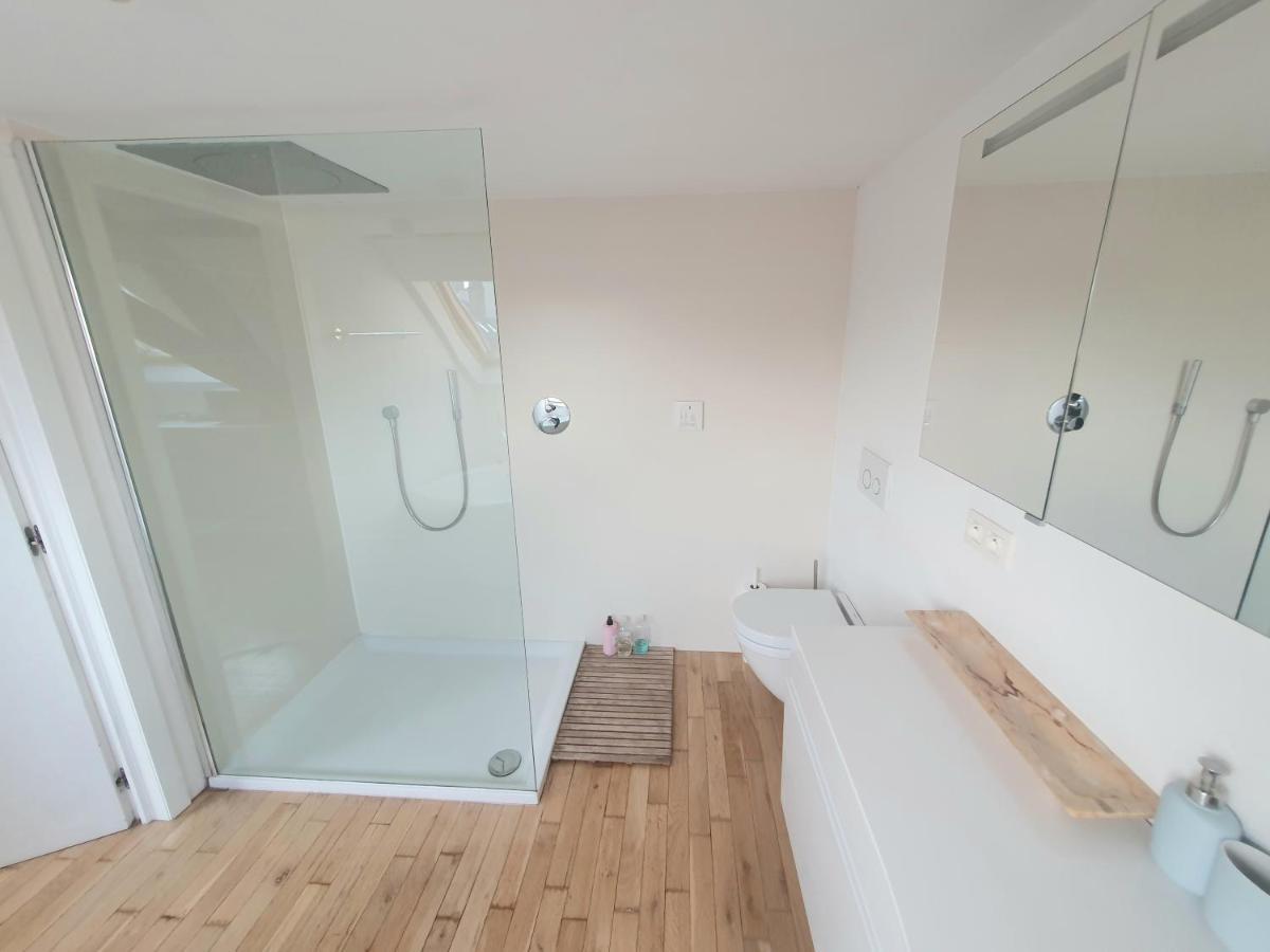 Spacious Loft In The Historical Centre Гент Экстерьер фото